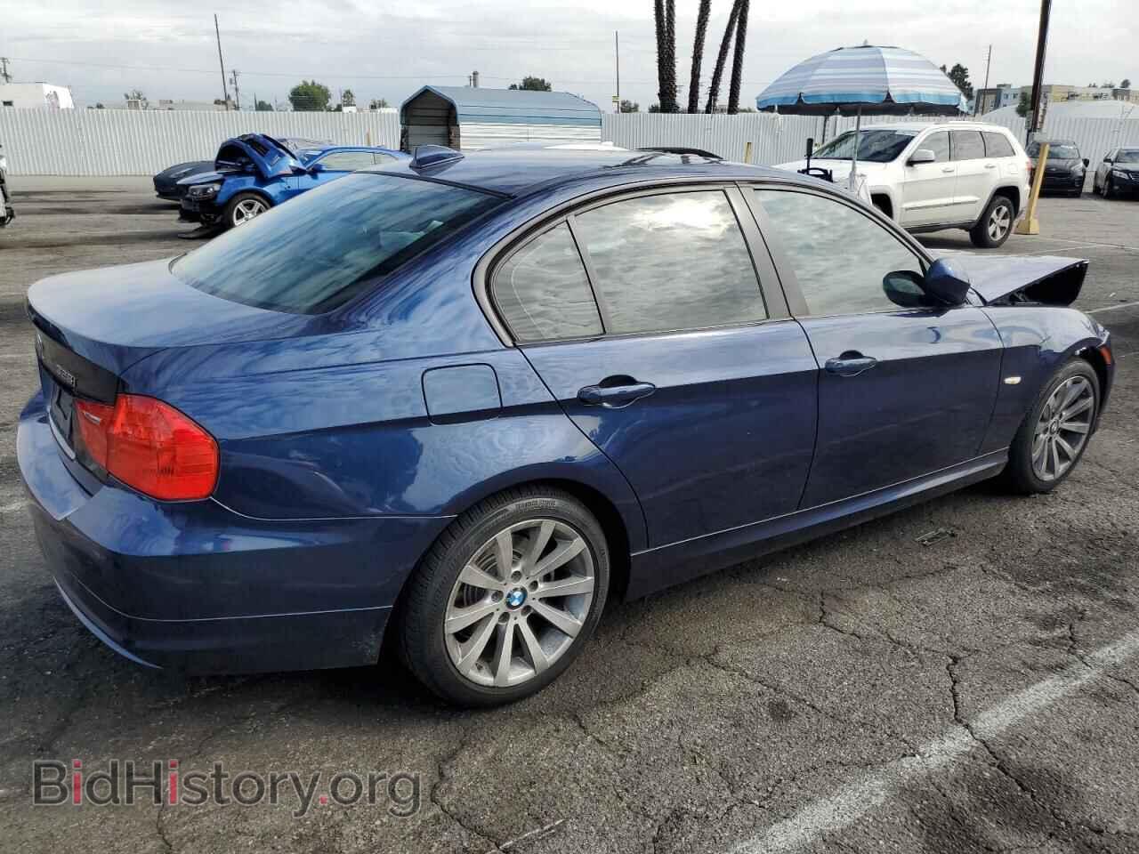 2011 BMW 3 SERIES - VIN: WBAPH5C51BF093894 - Фото 3
