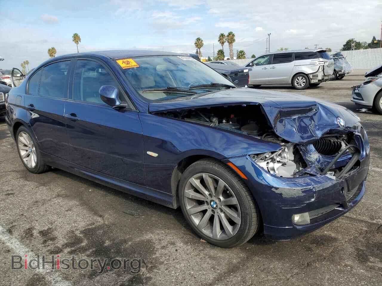 2011 BMW 3 SERIES - VIN: WBAPH5C51BF093894 - Фото 4
