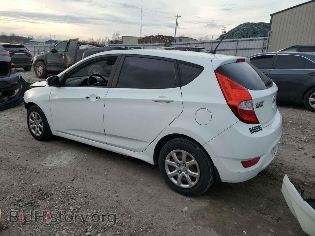2013 HYUNDAI ACCENT - VIN: KMHCT5AE0DU071799 - Фото 2