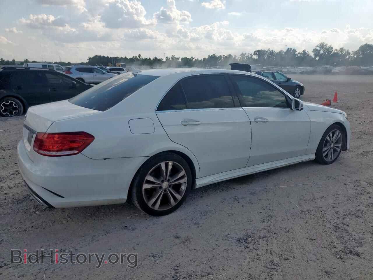 2014 MERCEDES-BENZ E-CLASS - VIN: WDDHF5KB4EA823163 - Фото 3