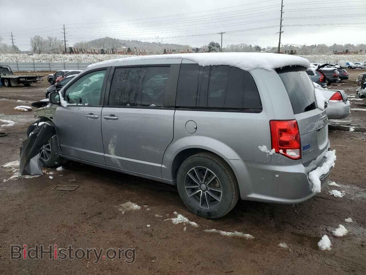 2018 DODGE CARAVAN - VIN: 2C4RDGBG0JR153077 - Фото 2