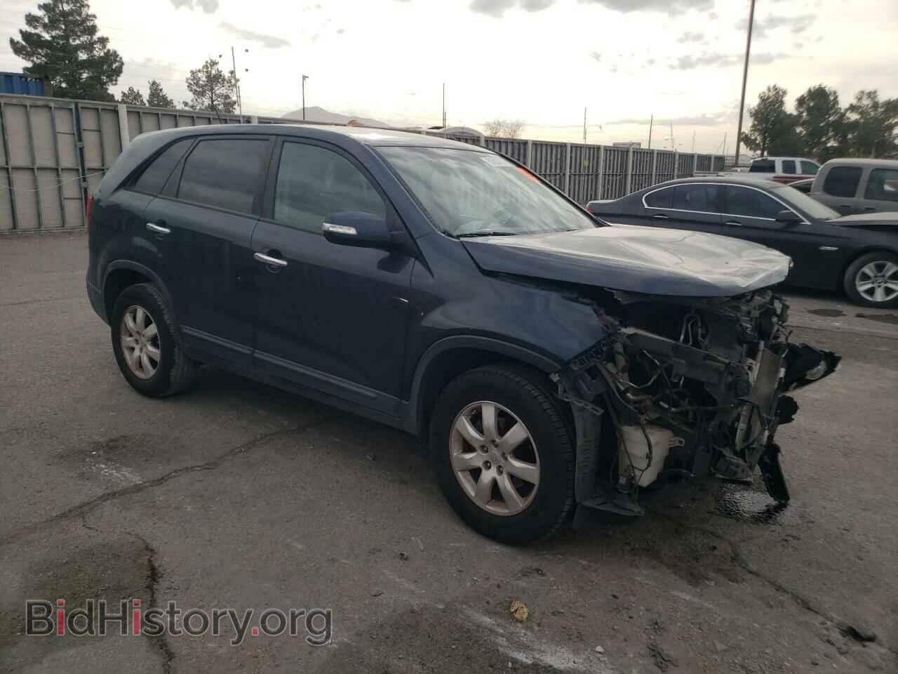 2011 KIA SORENTO - VIN: 5XYKT3A10BG044800 - Фото 4