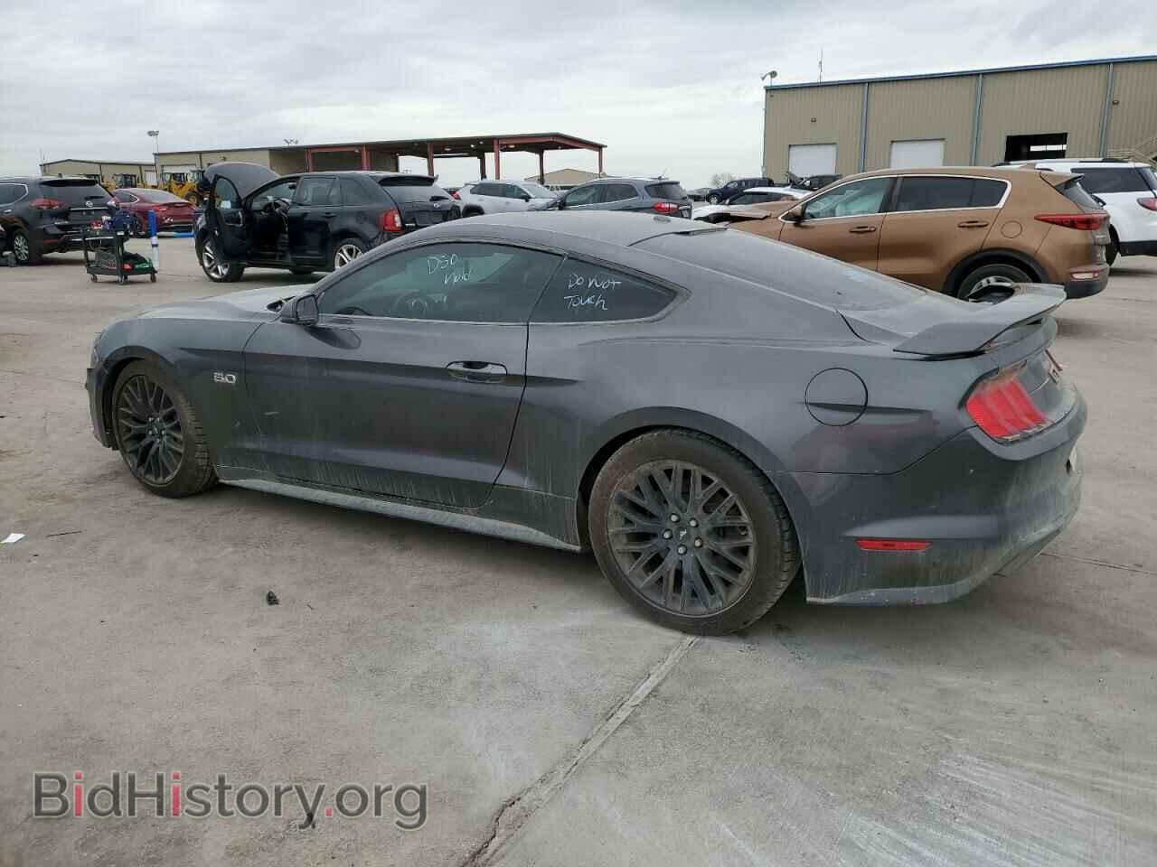 2019 FORD MUSTANG - VIN: 1FA6P8CF1K5125055 - Фото 2