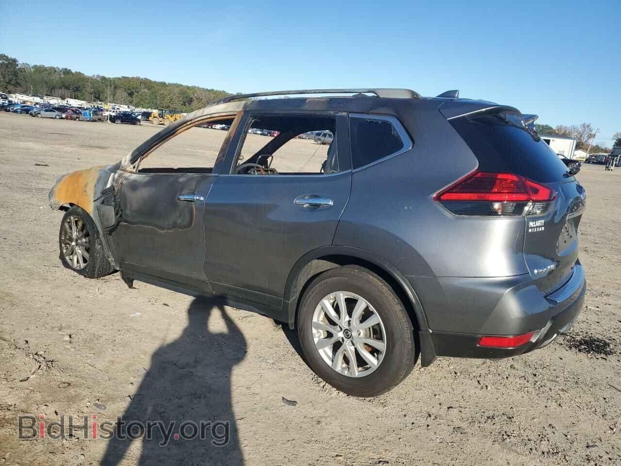 2017 NISSAN ROGUE - VIN: KNMAT2MV2HP604696 - Фото 2