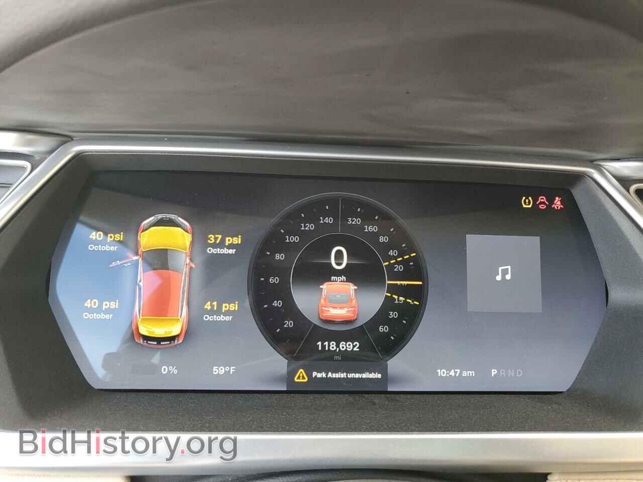 2014 TESLA MODEL S - VIN: 5YJSA1H13EFP36478 - Фото 9