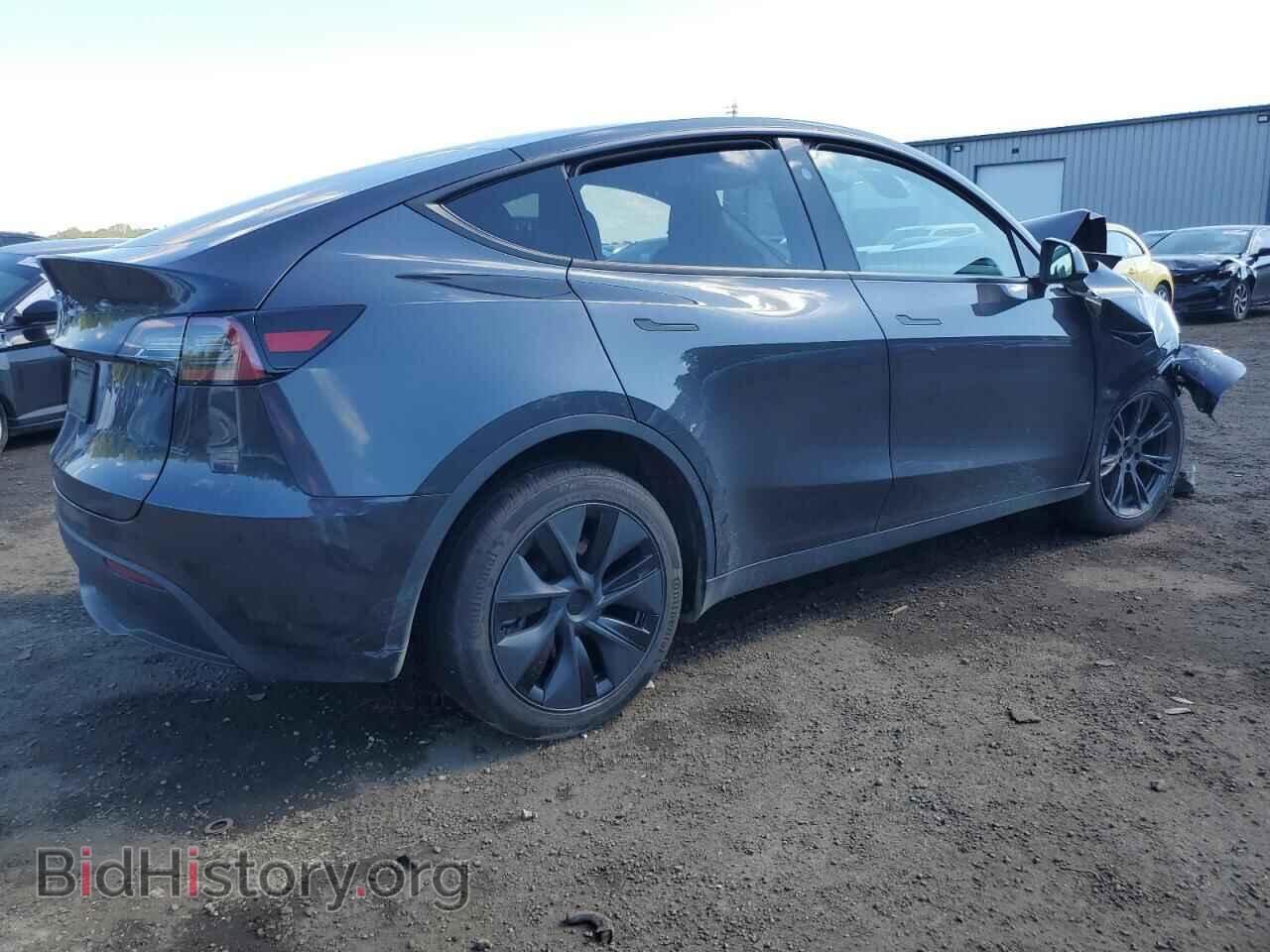 2025 TESLA MODEL Y - VIN: 7SAYGDED3SF266122 - Фото 3