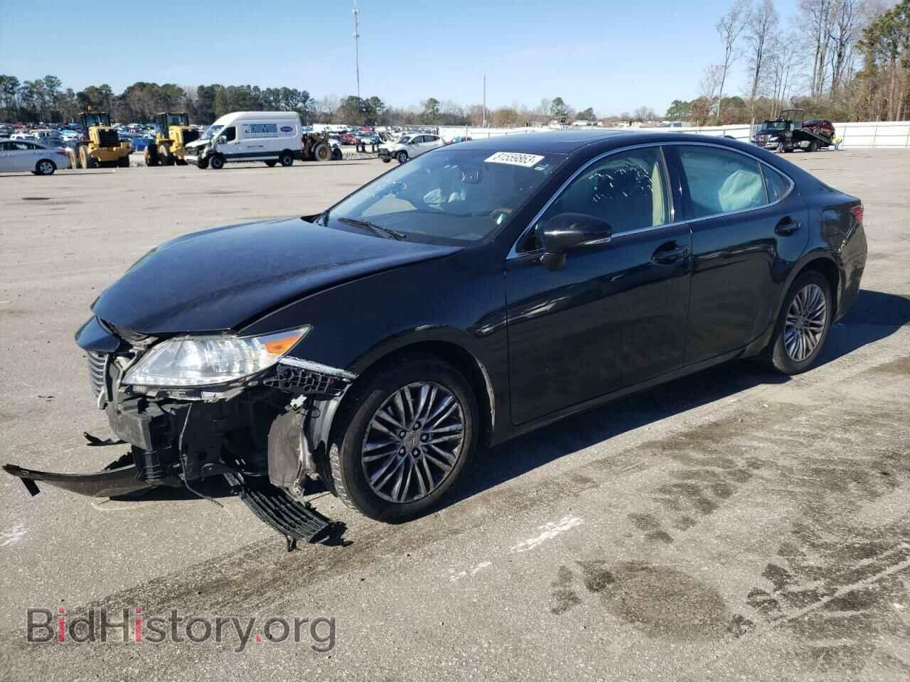Фотография JTHBK1GGXF2190896 - LEXUS ES350 2015