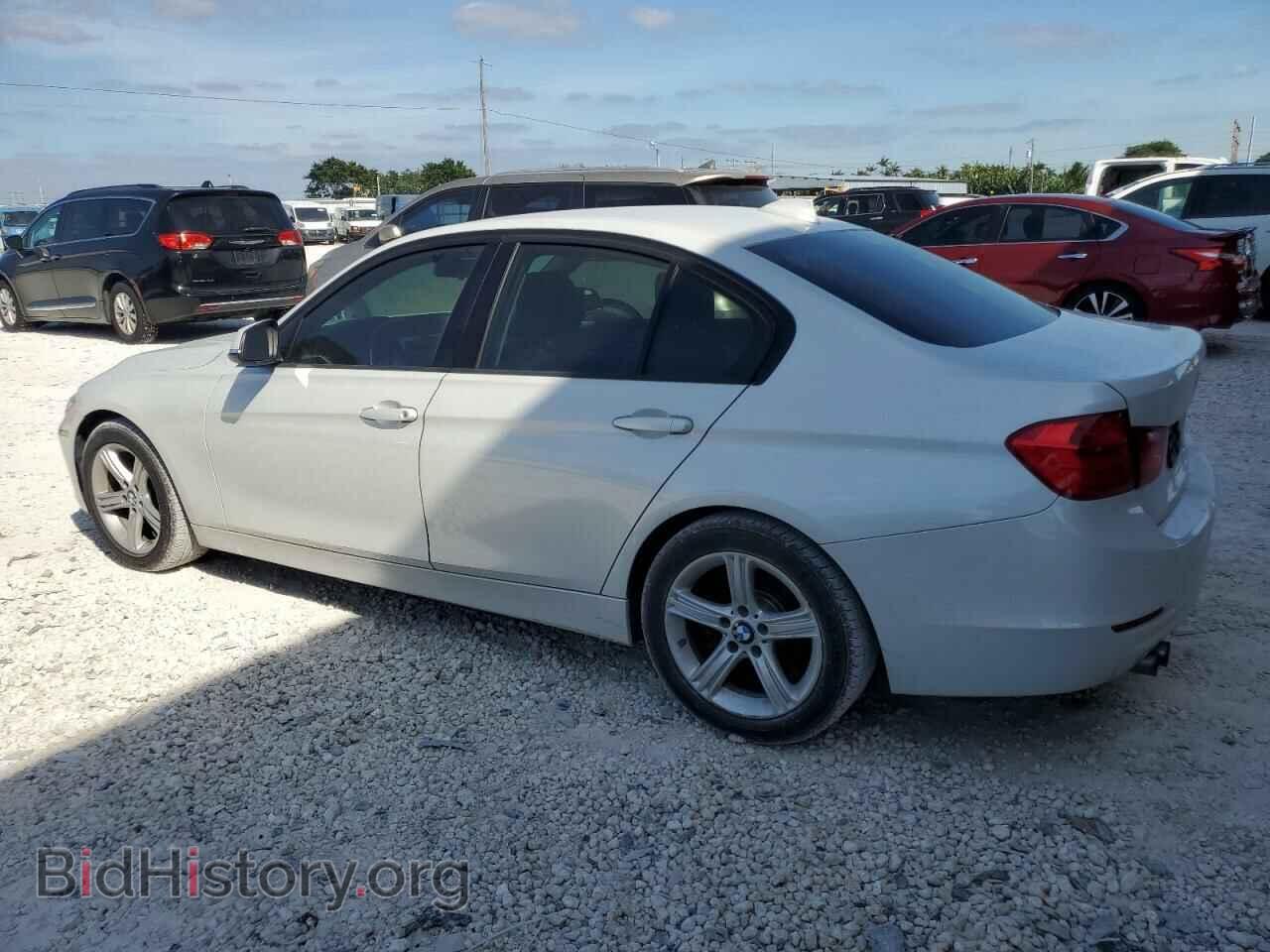 2012 BMW 3 SERIES - VIN: WBA3A5C54CF344993 - Фото 2