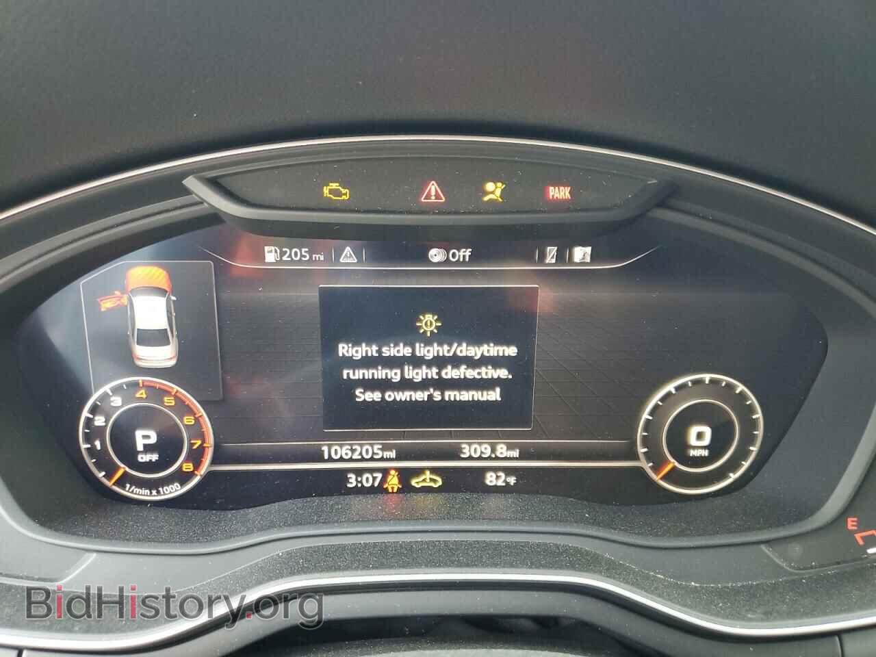 2017 AUDI A4 - VIN: WAUKMAF46HN050152 - Фото 9