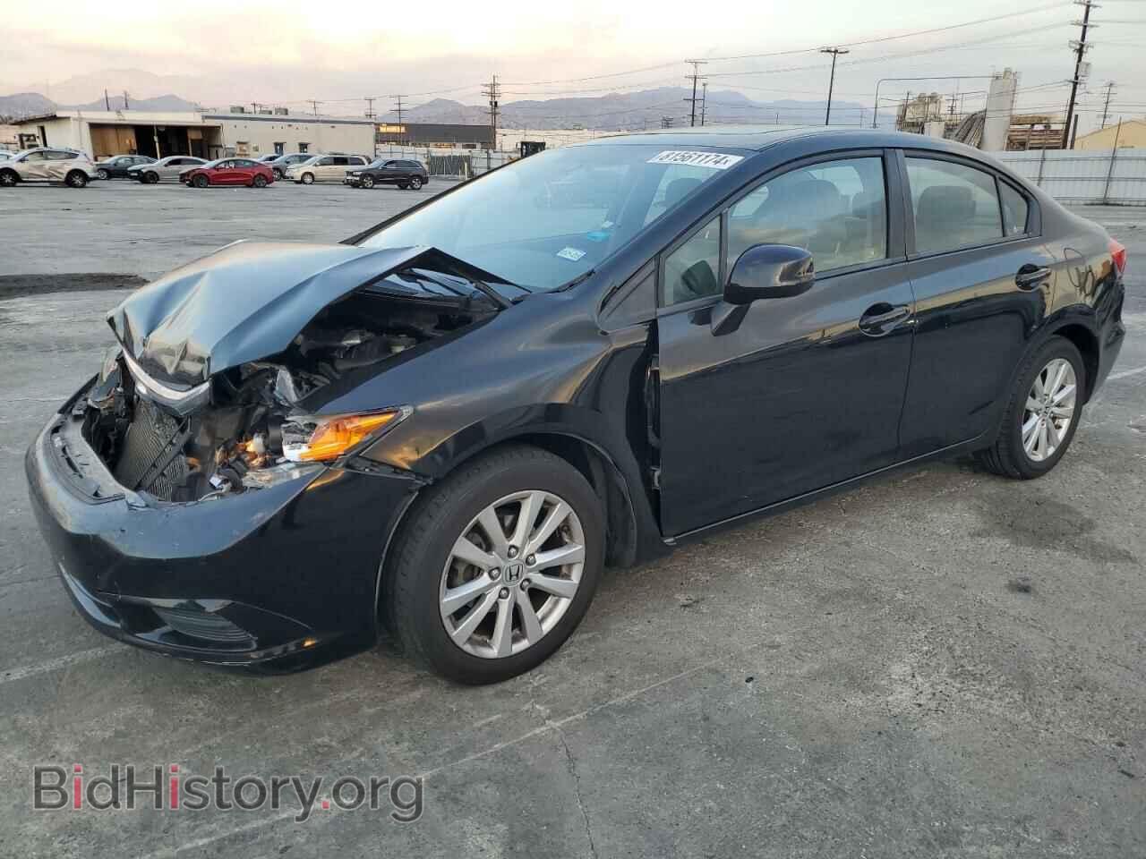 Фотография 19XFB2F89CE368590 - HONDA CIVIC 2012