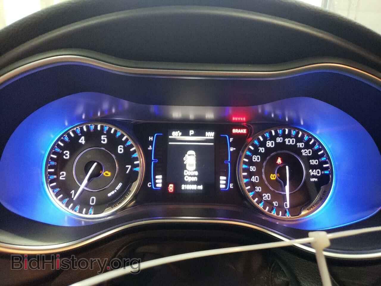 2016 CHRYSLER 200 - VIN: 1C3CCCAB6GN185016 - Фото 9