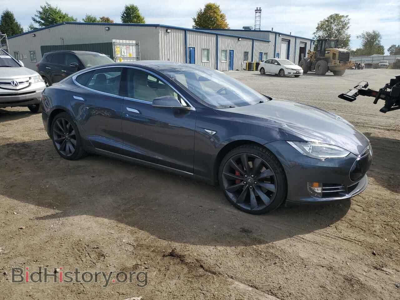 2014 TESLA MODEL S - VIN: 5YJSA1H27EFP64969 - Photo 4