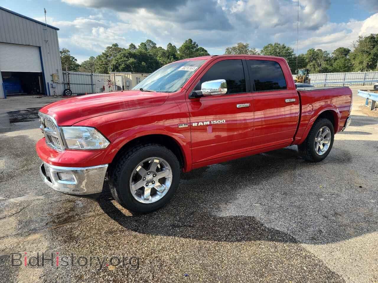 Photo 1D7RB1CT9BS684072 - DODGE All Models 2011