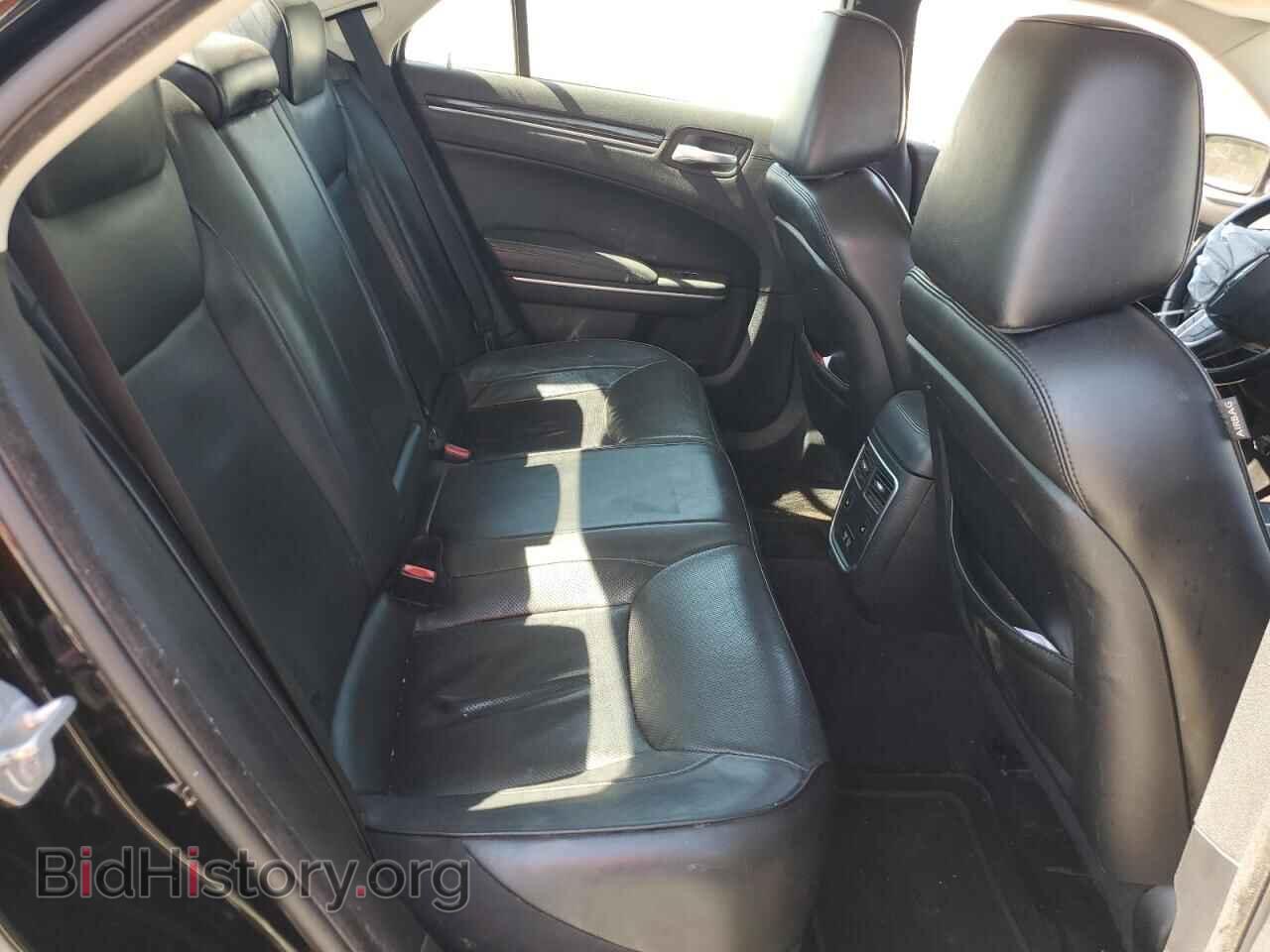 2019 CHRYSLER 300 - VIN: 2C3CCAEG2KH536256 - Фото 10