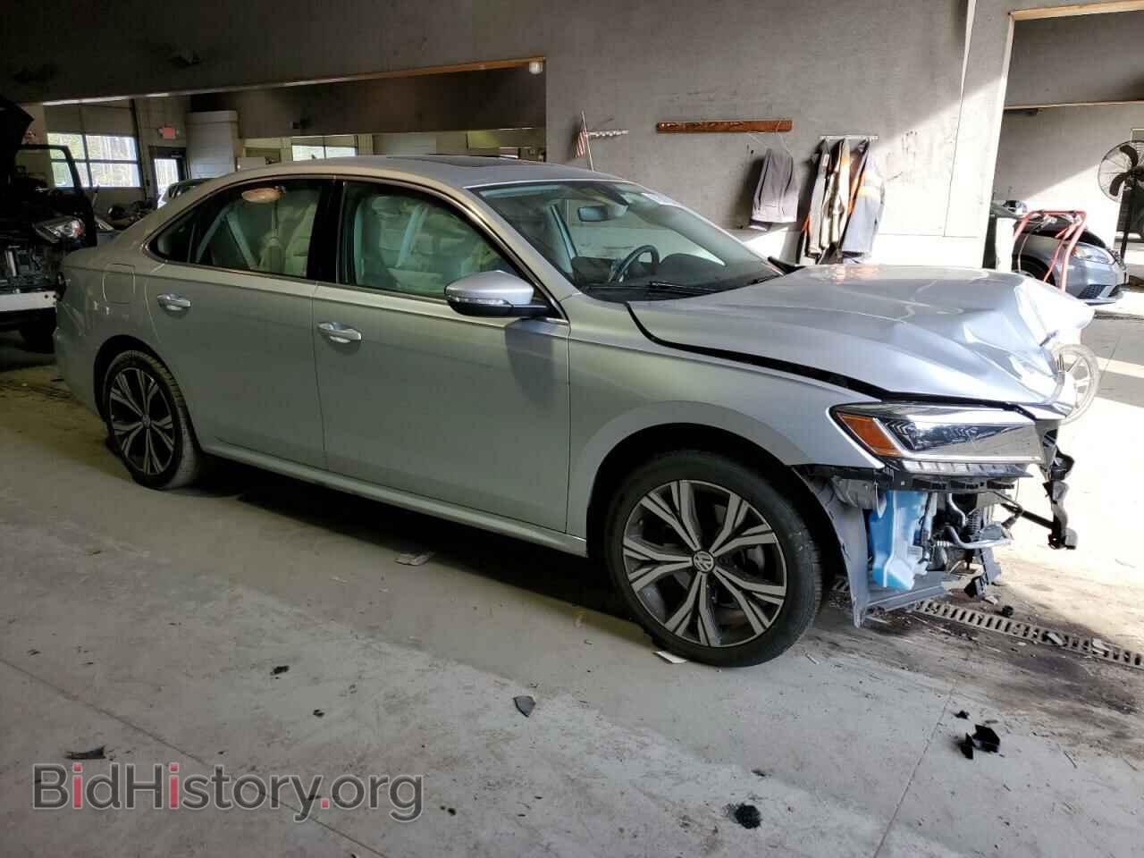 2021 VOLKSWAGEN PASSAT - VIN: 1VWSA7A36MC012145 - Фото 4