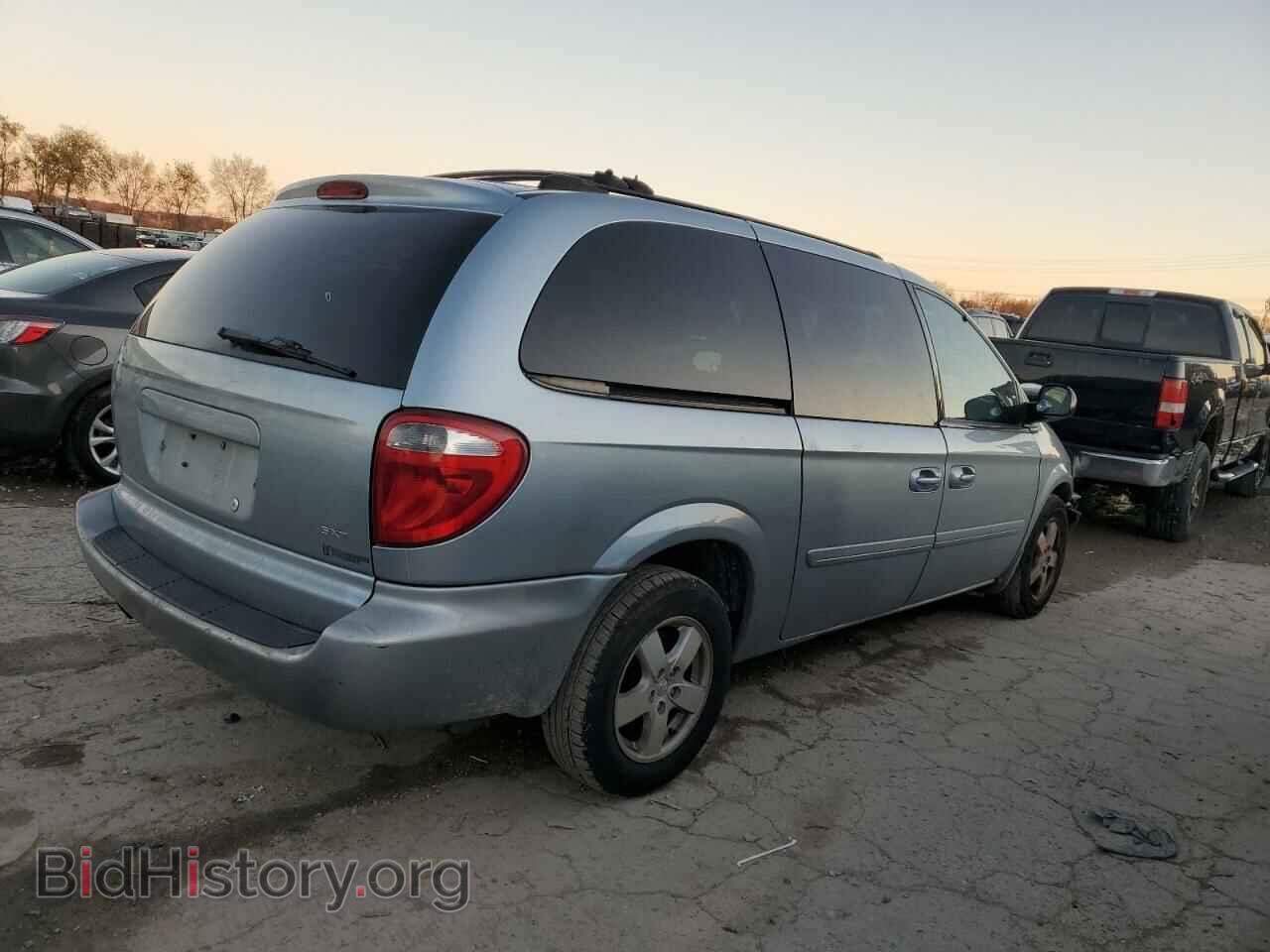 2005 DODGE CARAVAN - VIN: 2D4GP44L15R137745 - Фото 3