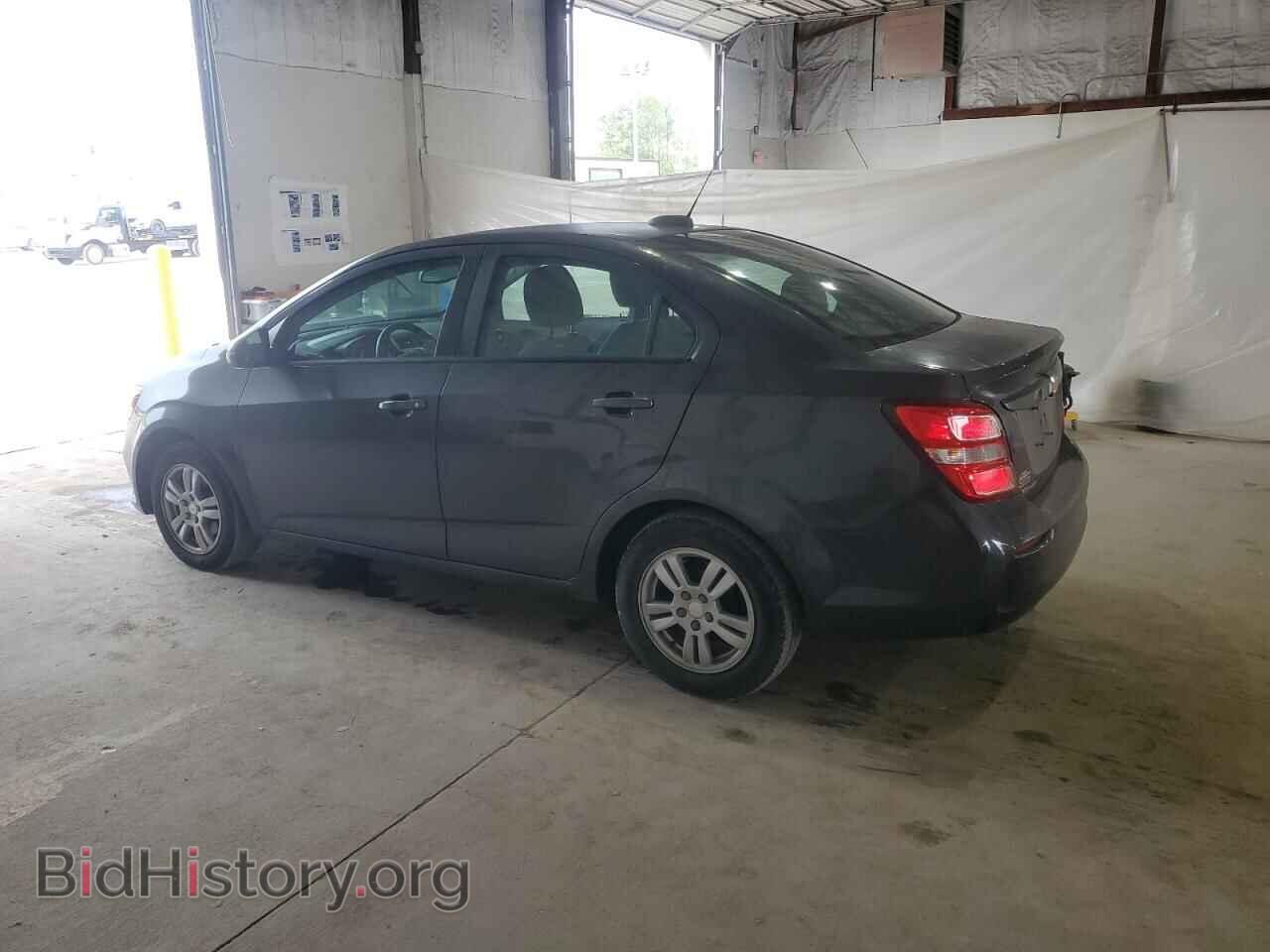 2017 CHEVROLET SONIC - VIN: 1G1JB5SH9H4142746 - Фото 2