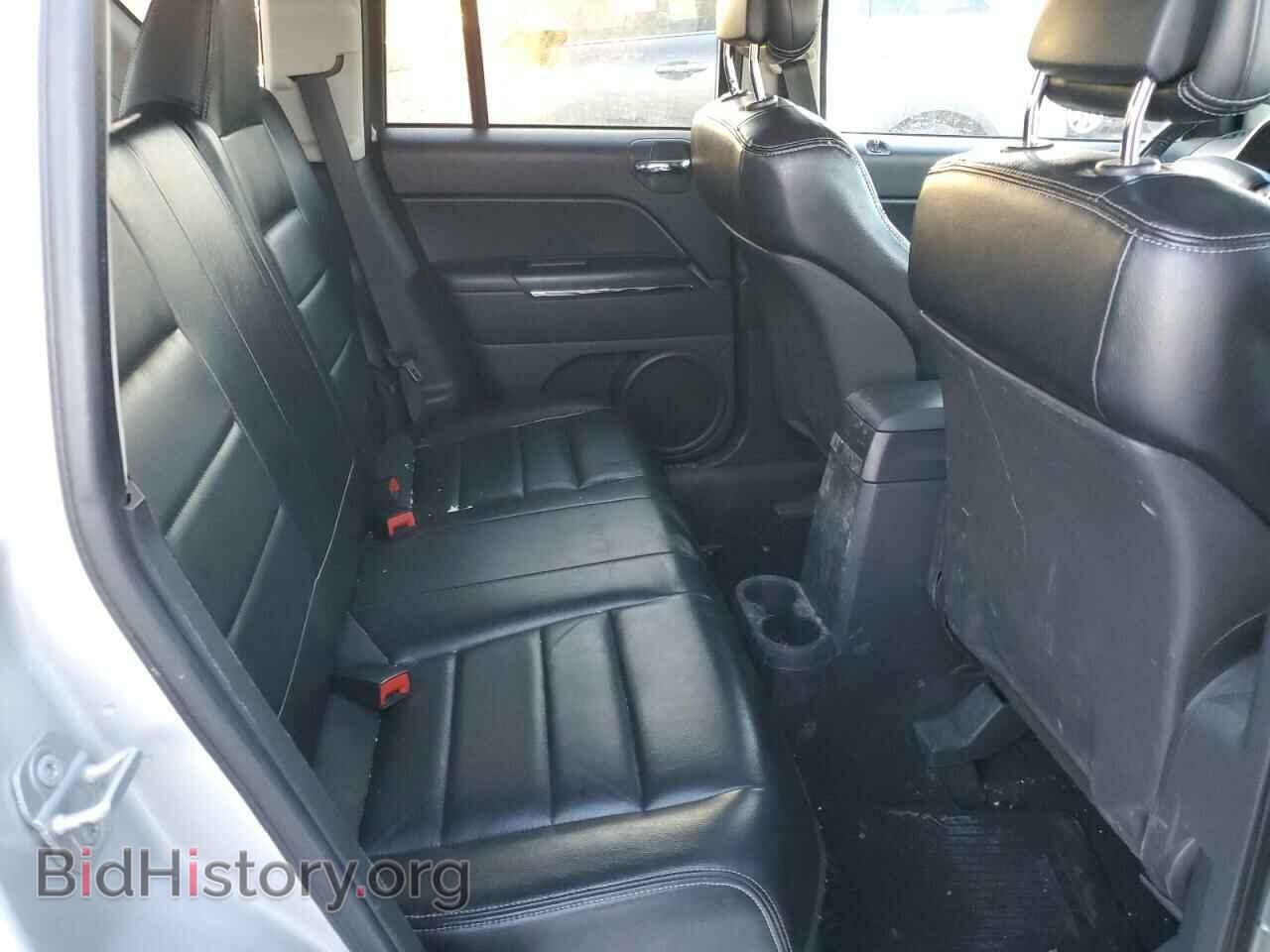 2010 JEEP COMPASS - VIN: 1J4NF5FB2AD550573 - Фото 11