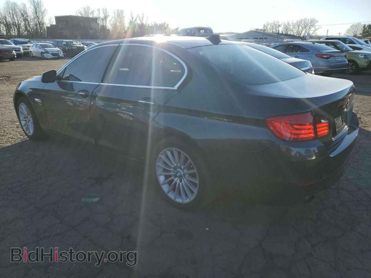 2011 BMW 5 SERIES - VIN: WBAFU7C54BDU56459 - Фото 2