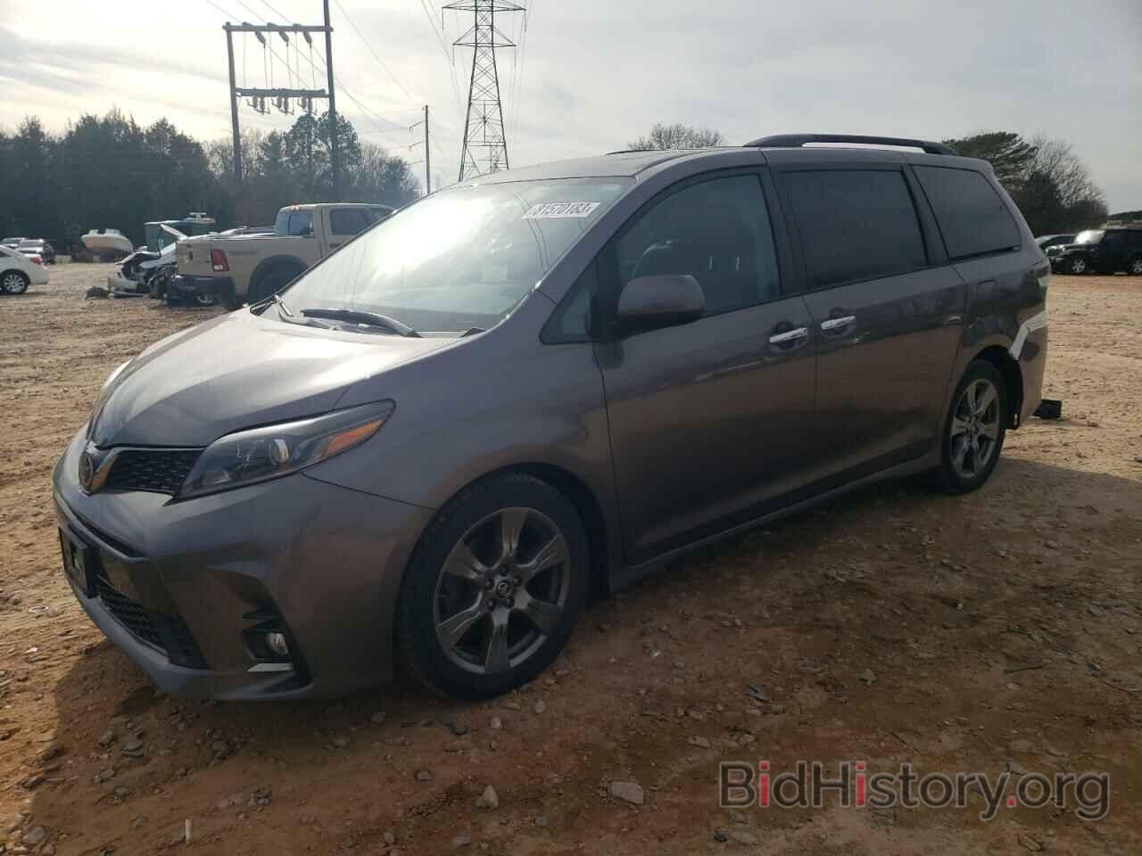 Photo 5TDXZ3DC9JS914952 - TOYOTA SIENNA 2018