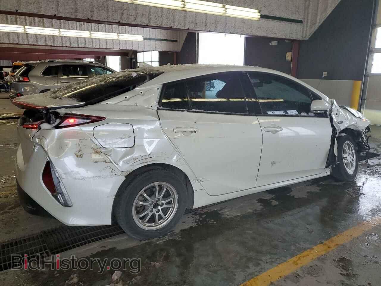 2018 TOYOTA PRIUS - VIN: JTDKARFP3J3076830 - Фото 3