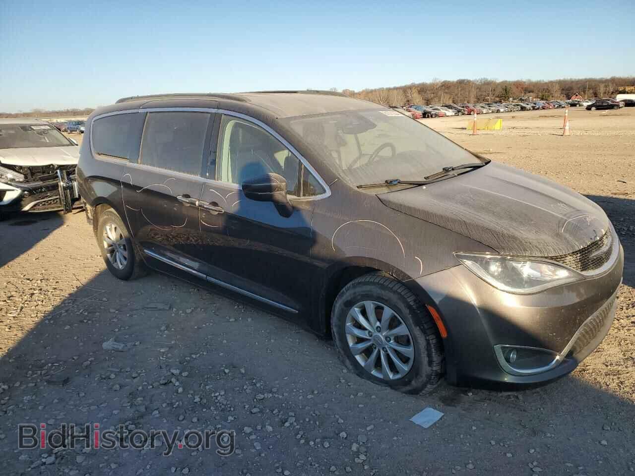2017 CHRYSLER PACIFICA - VIN: 2C4RC1BG8HR832833 - Photo 4