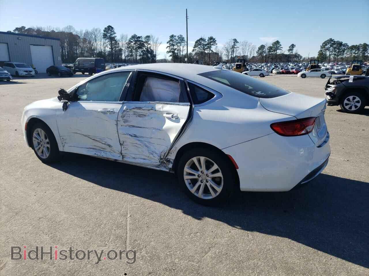 2017 CHRYSLER 200 - VIN: 1C3CCCAB1HN509779 - Photo 2