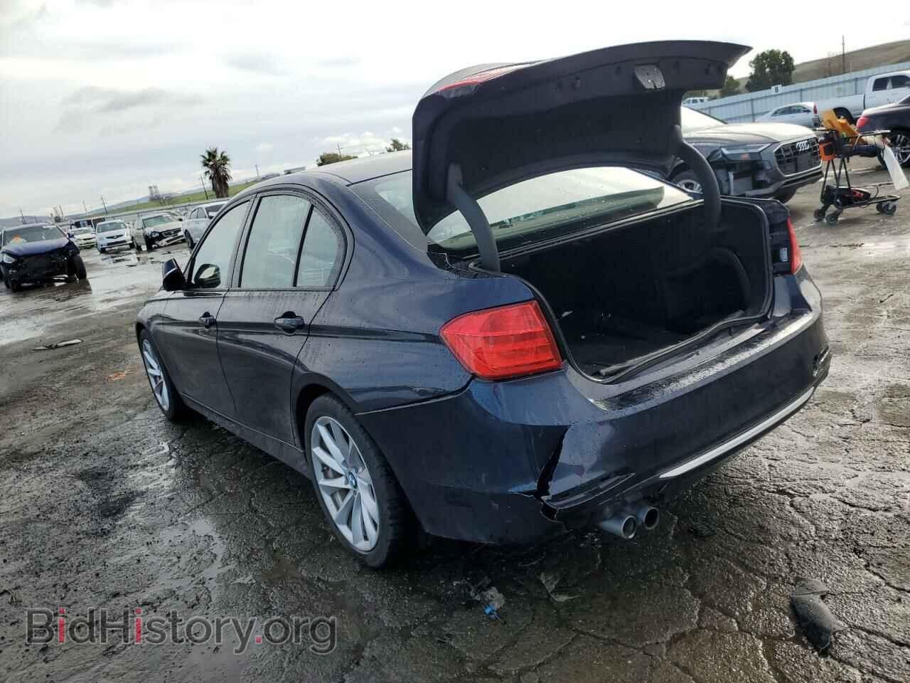 2013 BMW 3 SERIES - VIN: WBA3C1C55DF443245 - Photo 2