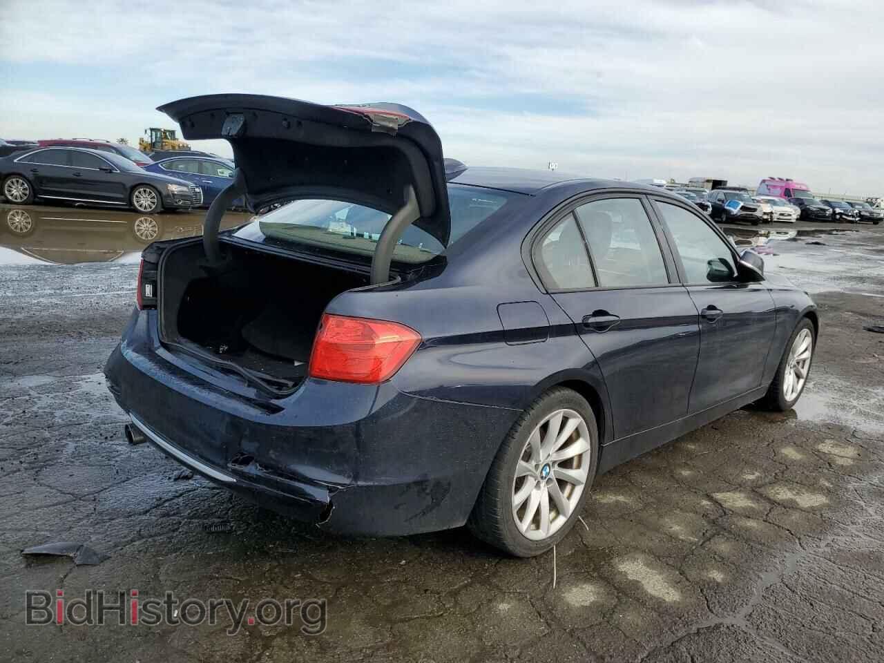 2013 BMW 3 SERIES - VIN: WBA3C1C55DF443245 - Photo 3