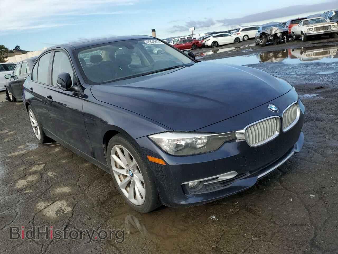2013 BMW 3 SERIES - VIN: WBA3C1C55DF443245 - Photo 4