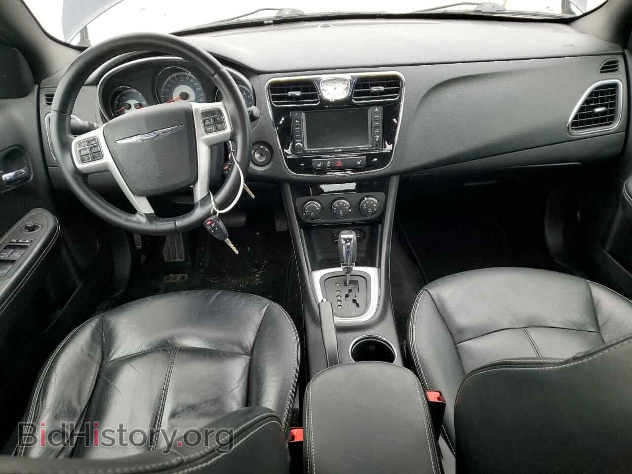 2011 CHRYSLER 200 - VIN: 1C3BC2FGXBN525464 - Фото 8