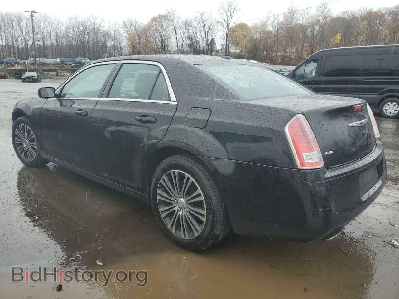 2014 CHRYSLER 300 - VIN: 2C3CCAGG4EH190356 - Photo 2