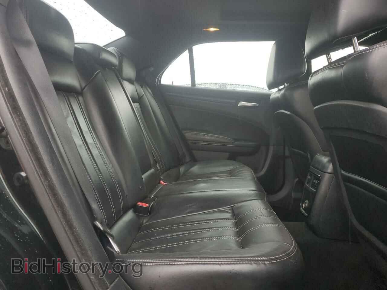 2014 CHRYSLER 300 - VIN: 2C3CCAGG4EH190356 - Photo 10