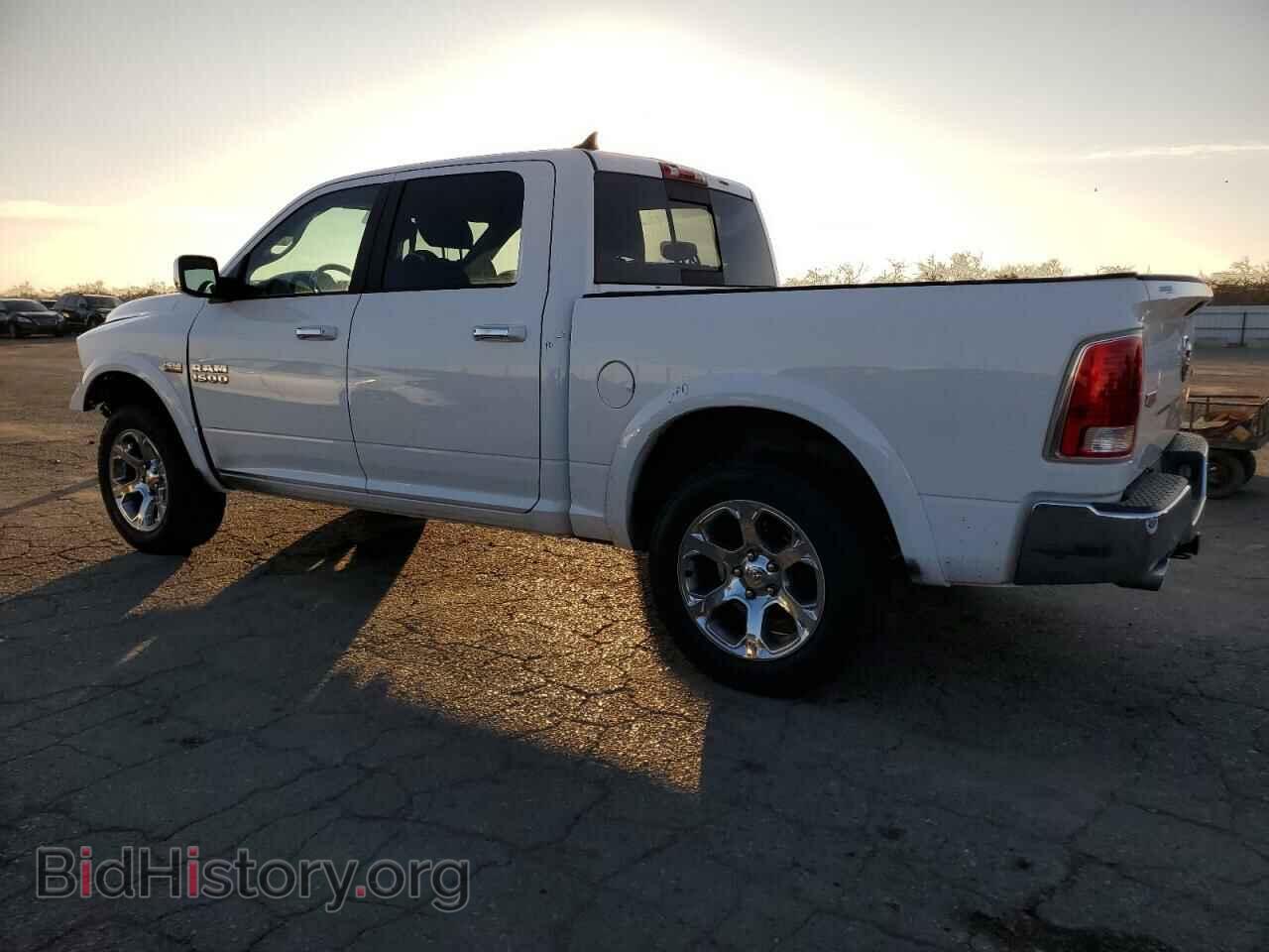 2017 RAM 1500 - VIN: 1C6RR7NT0HS813886 - Photo 2