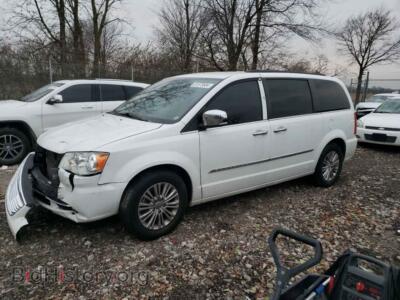 2015 Chrysler MINIVAN Touring L, белый — VIN 2C4RC1CG2FR697750, Copart