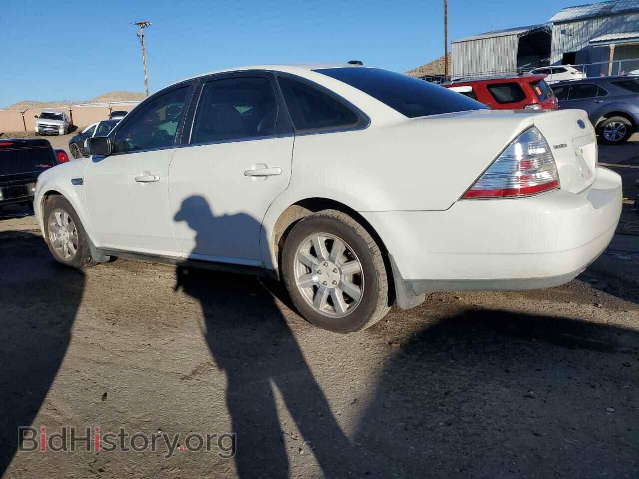 2009 FORD TAURUS - VIN: 1FAHP23W29G119334 - Фото 2