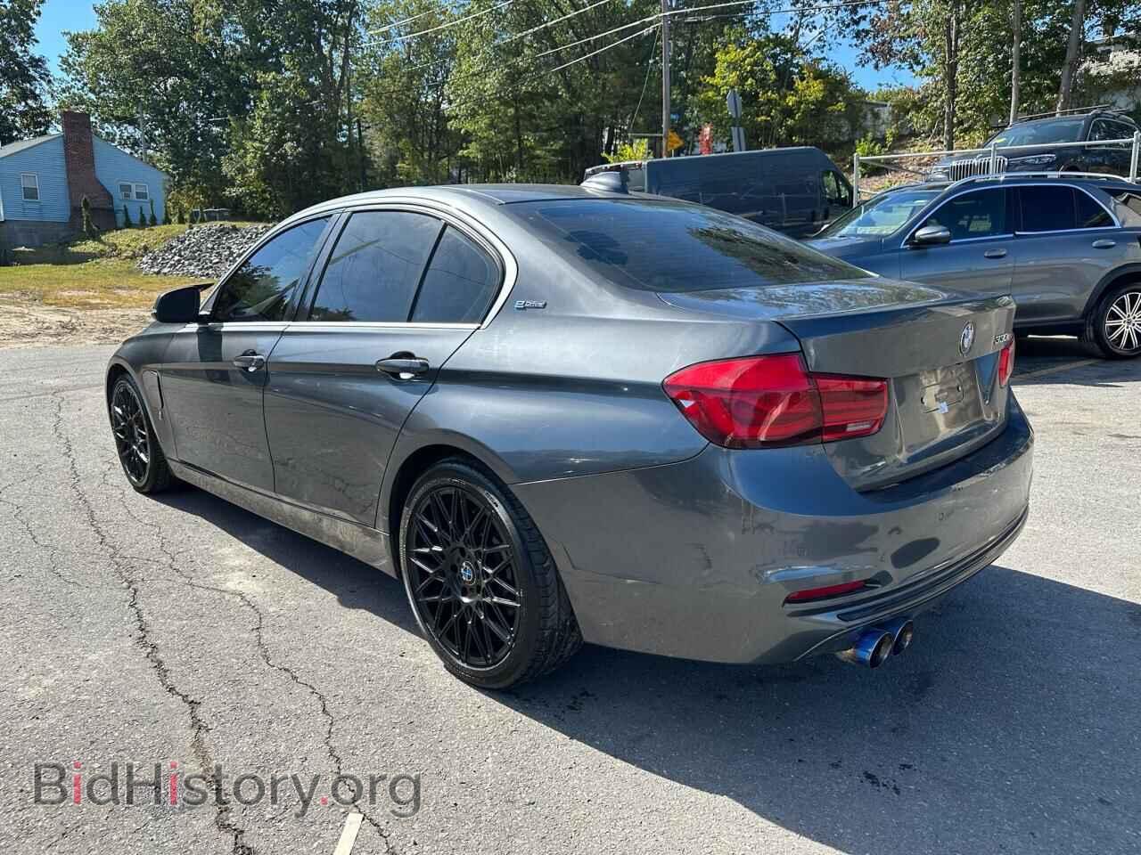 2017 BMW 3 SERIES - VIN: WBA8E1C30HA159264 - Фото 2