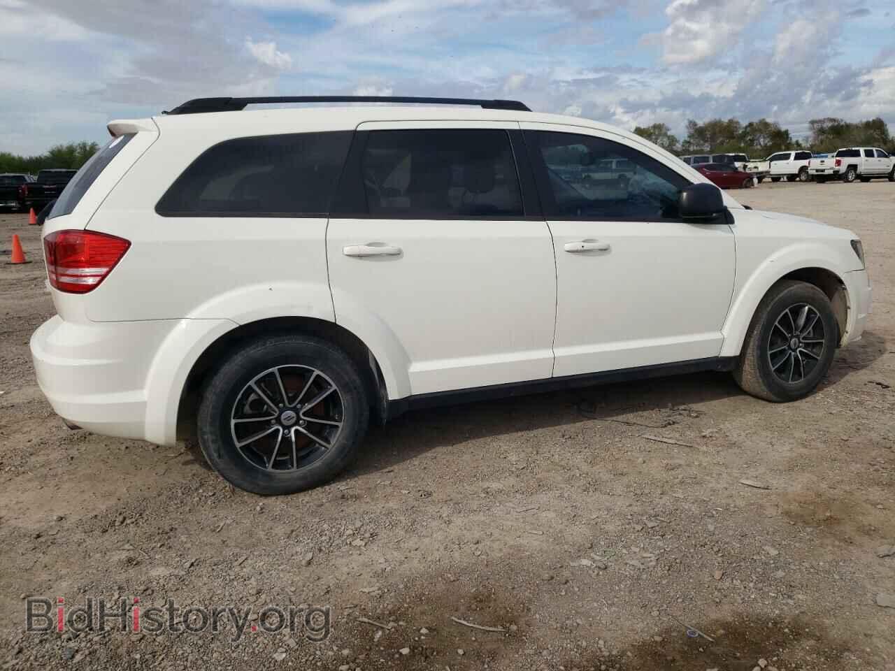 2018 DODGE JOURNEY - VIN: 3C4PDCAB2JT507846 - Фото 3