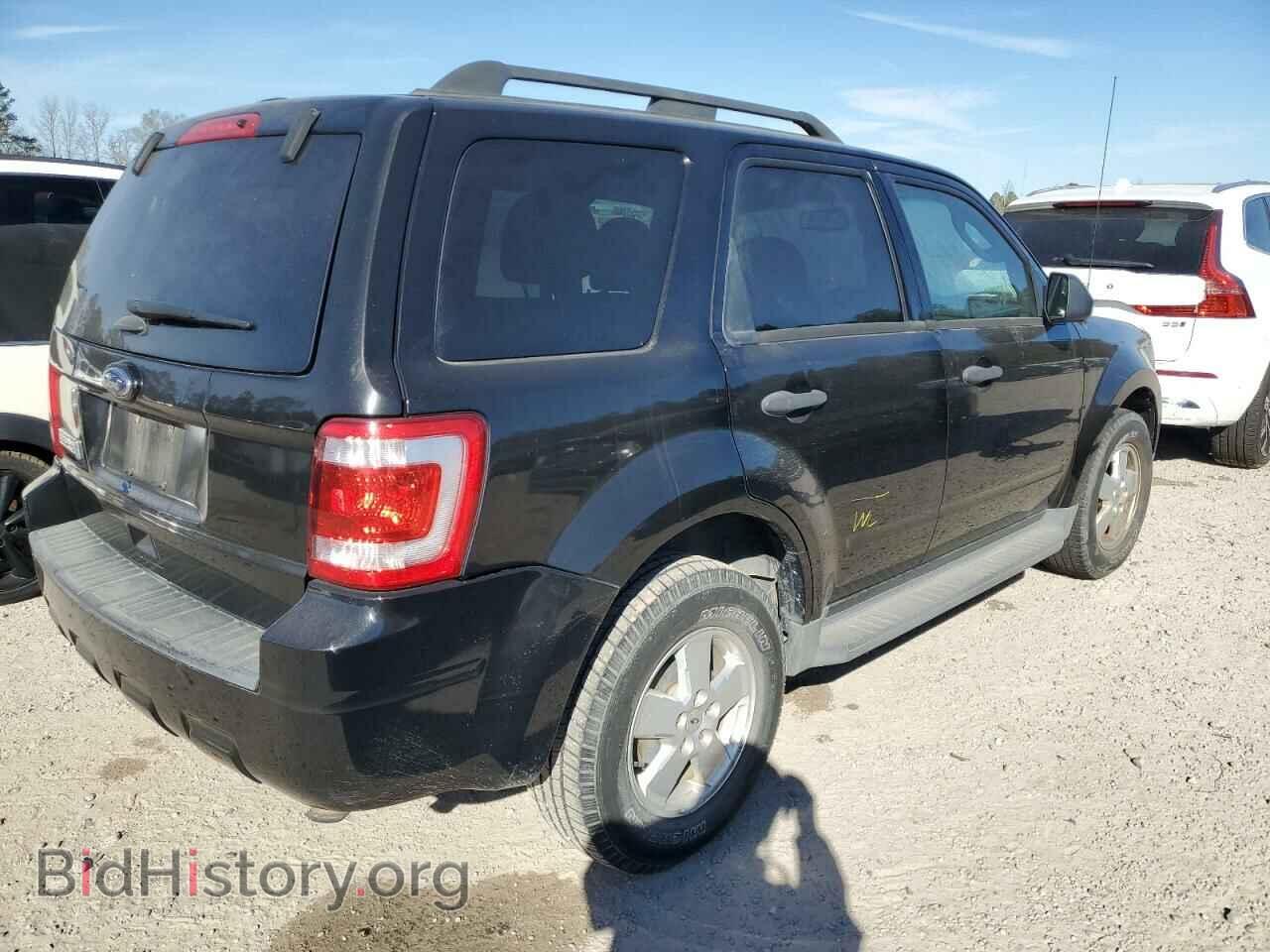 2011 FORD ESCAPE - VIN: 1FMCU9D71BKC35846 - Фото 3