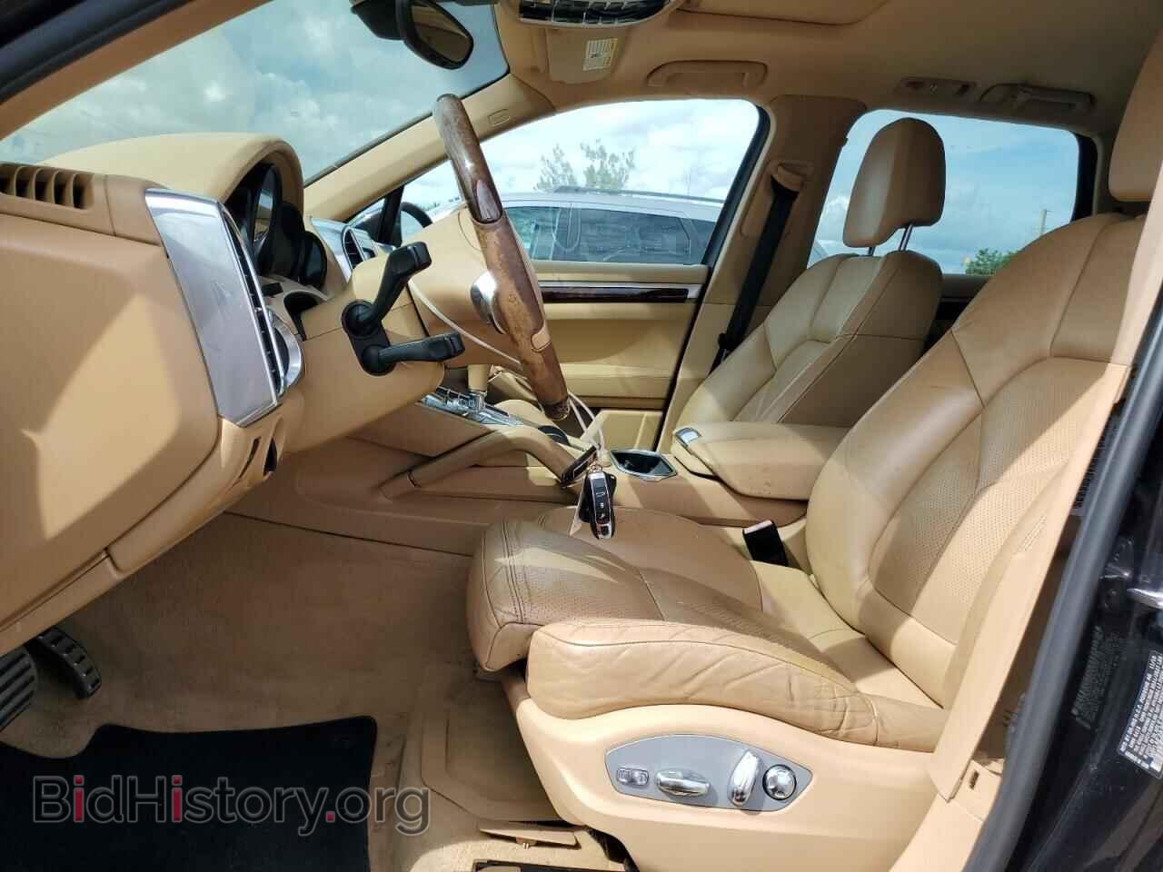 2011 PORSCHE CAYENNE - VIN: WP1AE2A29BLA92548 - Фото 7