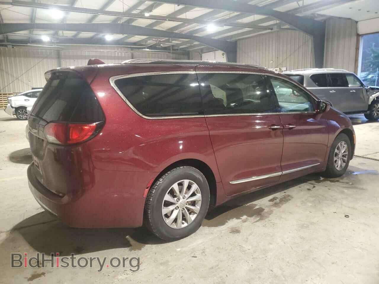 2018 CHRYSLER PACIFICA - VIN: 2C4RC1EG7JR254063 - Фото 3