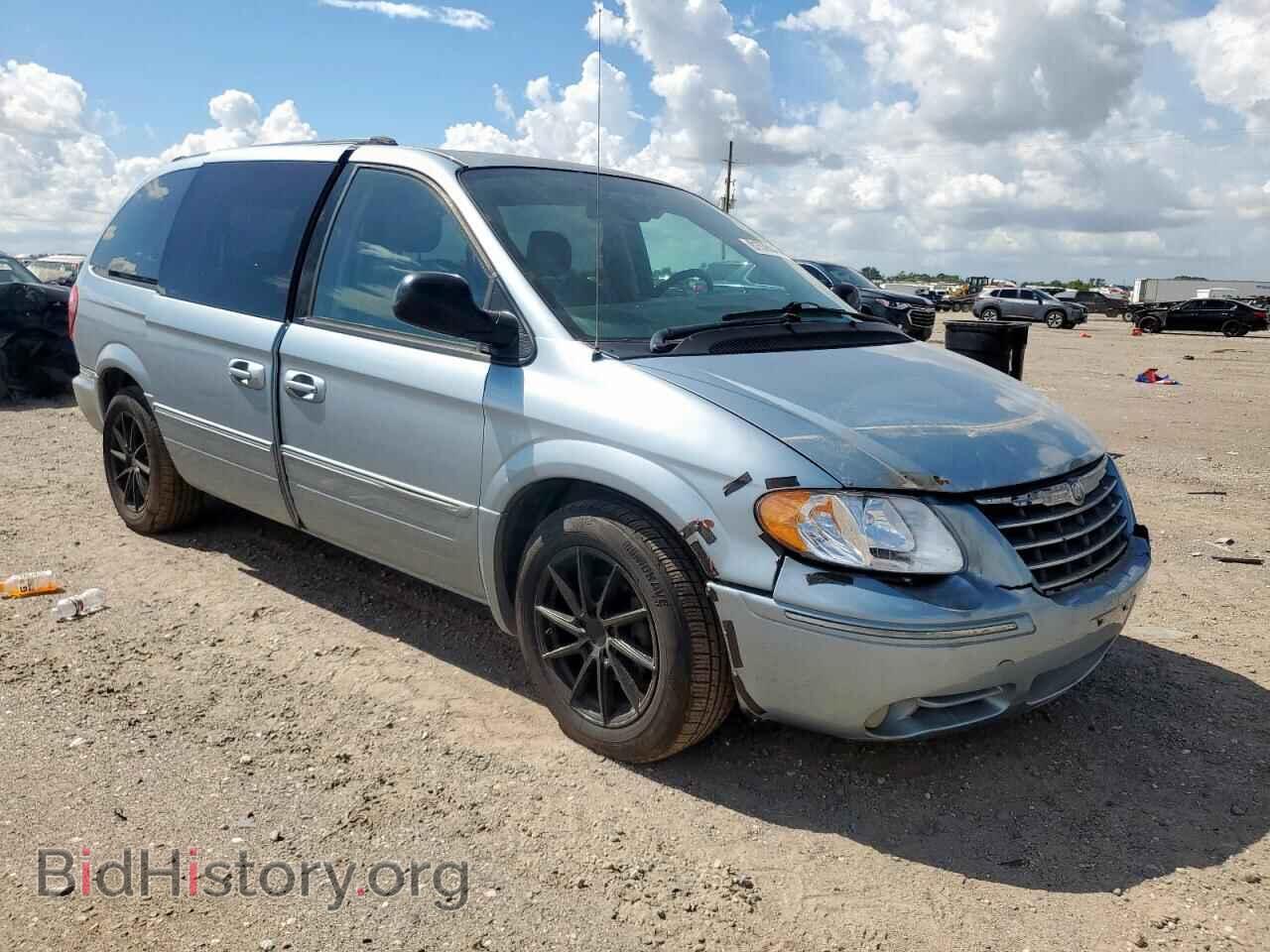 2005 CHRYSLER MINIVAN - VIN: 2C8GP64L35R337310 - Photo 4