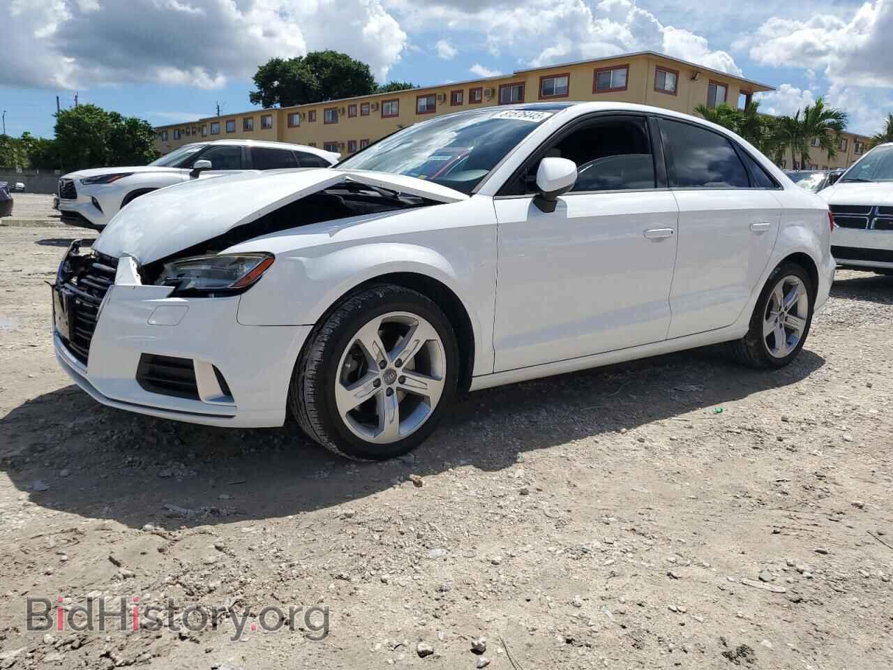 Photo WAUAUGFF2H1050334 - AUDI A3 2017