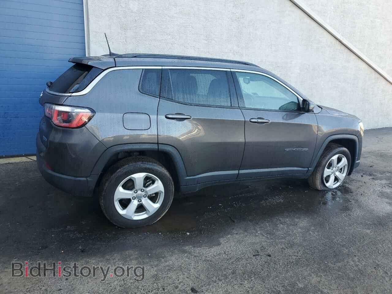 2019 JEEP COMPASS - VIN: 3C4NJDBB1KT670056 - Фото 3