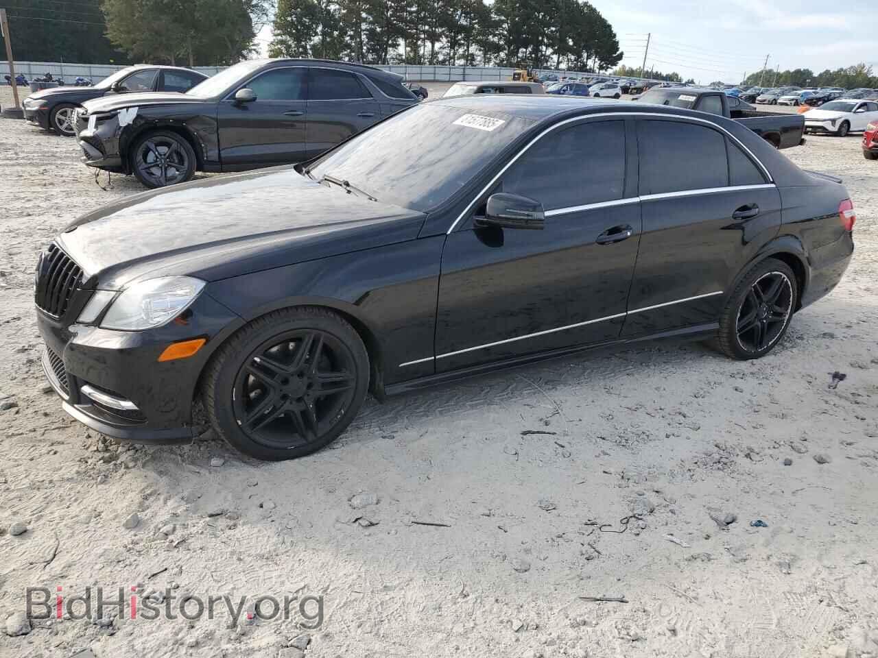 Photo WDDHF5KB6DA700883 - MERCEDES-BENZ E-CLASS 2013