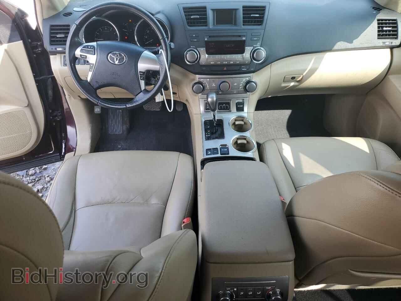 2012 TOYOTA HIGHLANDER - VIN: 5TDBK3EH2CS114828 - Фото 8