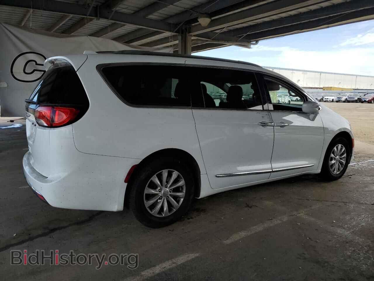 2019 CHRYSLER PACIFICA - VIN: 2C4RC1BG1KR613509 - Фото 3