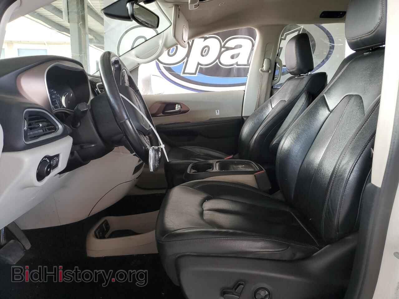 2019 CHRYSLER PACIFICA - VIN: 2C4RC1BG1KR613509 - Фото 7
