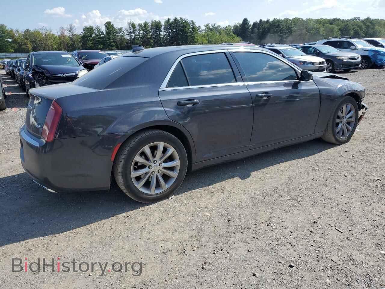 2016 CHRYSLER 300 - VIN: 2C3CCARG7GH230431 - Фото 3