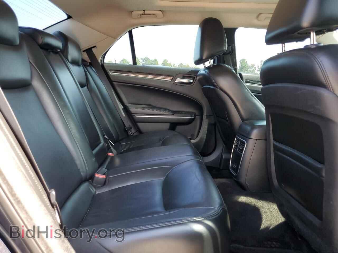 2016 CHRYSLER 300 - VIN: 2C3CCARG7GH230431 - Фото 10